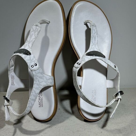 MICHAEL  Kors Women's Canvas Plate T-Strap Thong Sandals vainilla sz 8M - Picture 5 of 7